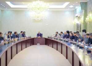 القيادة التنفيذية العليا تؤكد مواصلة جهود تنفيذ خطة الإصلاح والتعافي الاقتصادي