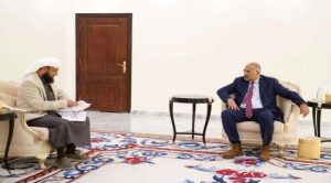 الرئيس الزُبيدي يشدد على دور وزارة الأوقاف في تحصين المجتمع ونشر ثقافة التسامح والوسطية والاعتدال