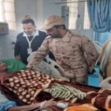 أركان دفاع شبوة يتفقد جرحى القوات الجنوبية بمستشفى بن زايد في عتق