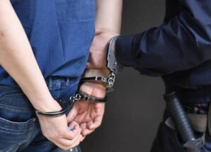 شرطة الضالع تلقي القبض على متهم بقتل شاب إثر خلاف آني