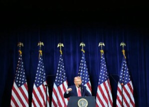 ترامب يتحدث عن “فترة إدارة واشنطن لفنزويلا”.. ومصير النفط