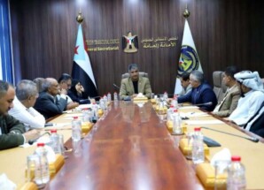 الأمانة العامة تحذر من أن ما جرى من نهب للسلاح في حضرموت يغذي الجماعات الإرهابية