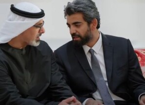 ولي عهد أبوظبي يؤدي العزاء في الزعيم الراحل علي البيض