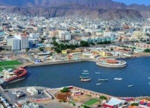 تحذيرات من “هندسة عقول” تقودها خلايا الإخوان عبر منابر المساجد في عدن