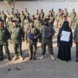 تكريم ( 3 ) جنود من شرطة الشعب بالبريقة نجحوا بضبط متهمين في قضية إختطاف طفلة من الحديدة إلى عدن