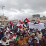 الآلاف من أبناء سقطرى يتظاهرون رفضًا للحصار وتأييدًا للإمارات