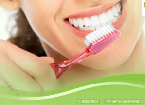 مسحوق مبتكر يبيّض الأسنان ويحمي الفم