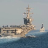 حاملة الطائرات لينكولن تصل المنطقة وسط تصاعد التوتر مع إيران