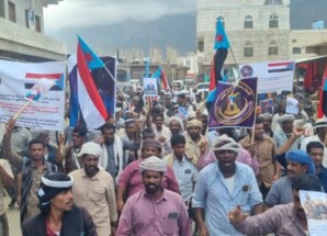 حشود جماهيرية في سقطرى تؤكد هويتها الجنوبية وتجدّد التفويض للمجلس الانتقالي والرئيس الزُبيدي