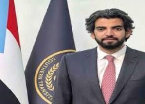 البيض يقدم إحاطة إعلامية من لندن حول مستجدات الجنوب