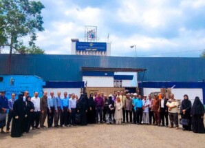 للأسبوع الثاني.. موظفو ومنتسبو الجمعية العمومية للمجلس الانتقالي يواصلون وقفاتهم السلمية رفضًا لإغلاق مقرهم وتأكيدًا لحقهم في العمل السياسي