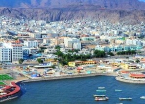 مقتل طفل على يد شقيقه رجما بالحجر أثناء اللعب بكريتر عدن