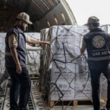 وصول طائرة إماراتية جديدة إلى العريش محمّلة بـ100 طن من المساعدات الغذائية دعماً لغزة