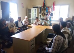 رئيس تنفيذية انتقالي زنجبار يعقد اجتماعًا برؤساء اللجان المحلية بالمديرية