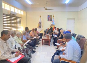 مستشاري الانتقالي يدين استخدام الرصاص الحي ضد متظاهري المكلا