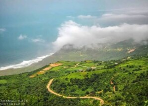 المهرة..العثور على جثة شاب مقتول داخل سيارة