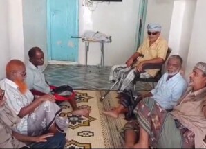 انتقالي الديس الشرقية يزور أسرة الشهيد “الوحيري” ويتفقد أحوال عدد من القيادات التربوية والرياضية المرضى