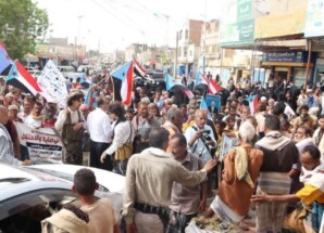 انتقالي أبين ينظم مظاهرة جماهيرية ويتعهد بمواصلة النضال حتى تحقيق أهداف الجنوب