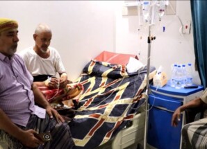 قيادة انتقالي حضرموت تزور المناضل علي بن عكظة للاطمئنان على صحته