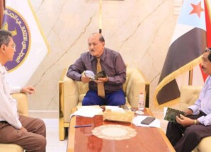 هرهرة يشيد بالمنجز الأدبي للدكتور جنيد ويبارك صدور ديوانه الجديد