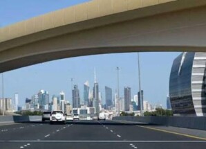 الكويت: السيطرة على حريق في مجمع سكني بعد استهدافه بمسيرة إيرانية