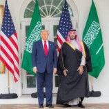 نيويورك تايمز: السعودية تواجه أسوأ سيناريو بعد رفض ترامب طلبها لمواجهة الحوثيين