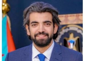 عمرو البيض لصحيفة المونيتور: الحل في اليمن يبدأ بتمكين الجنوب من تقرير مصيره