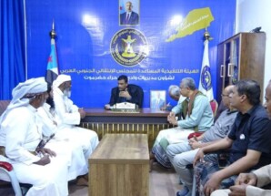 التميمي يطلع على إجراءات التسجيل في التعبئة العامة بمديرية السوم