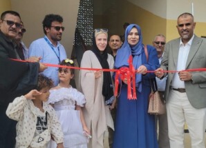 وكيل عدن “مبجر” يفتتح مشروع بناء ( 6 ) فصول إضافية وإعادة تأهيل مدرسة زائد الخير بمديرية البريقة